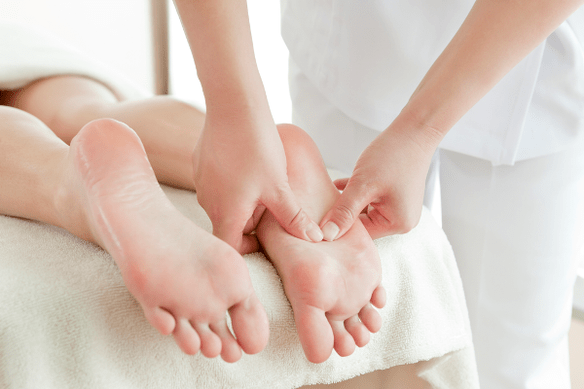 masáž pro hallux valgus